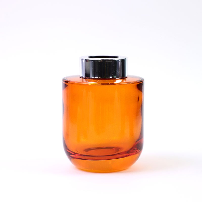 GBD001 Round Colored Glass Reed Diffuser Bottle - front view