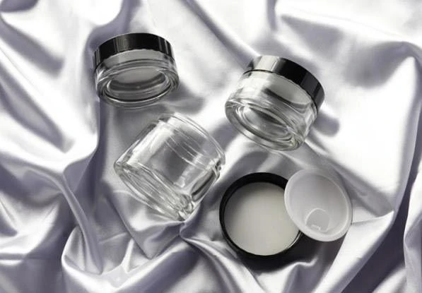 Hangzhou LECOS Packaging glass factory production image