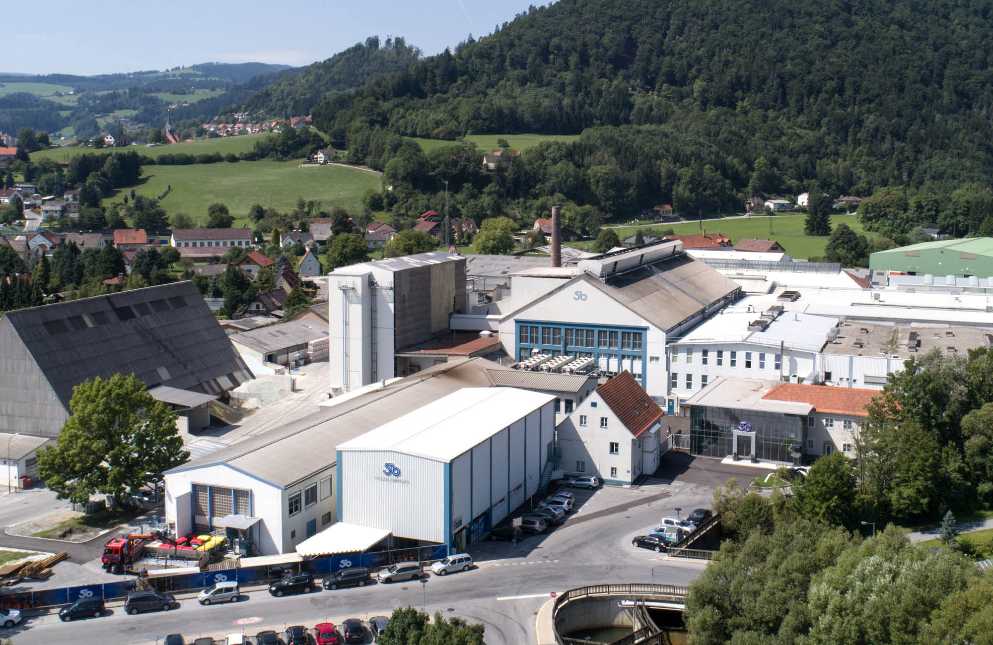 Stoelzle Glass Group glass manufacturing facility