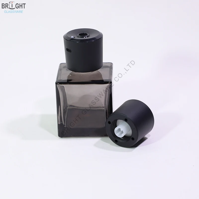 500ml rechargeable electronic diffuser with smoky gray square glass bottle and detachable black cap